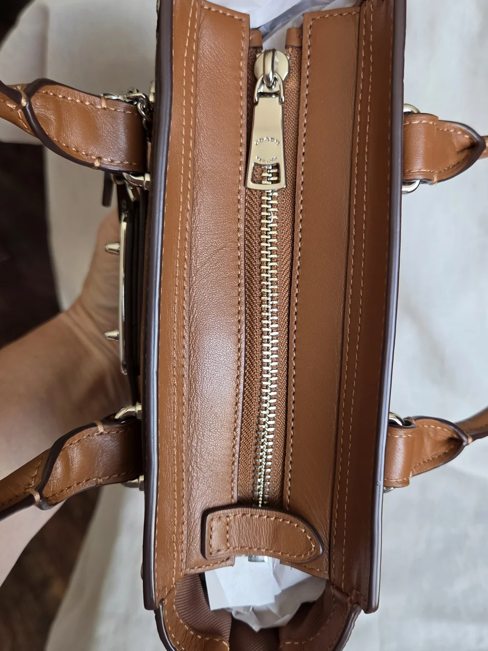 Coach Swagger 21 Carryall